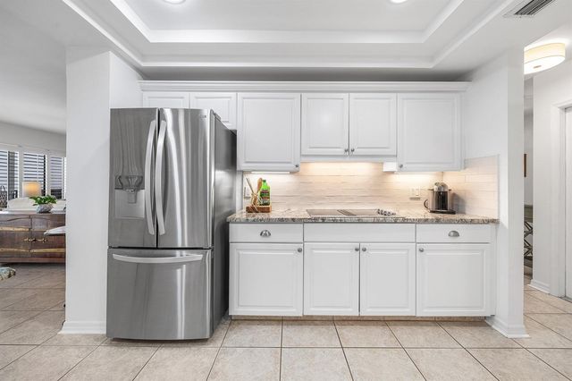 5560 N Ocean Boulevard A, Ocean Ridge, FL 33435