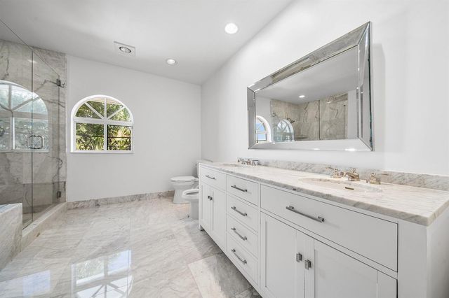 5560 N Ocean Boulevard A, Ocean Ridge, FL 33435