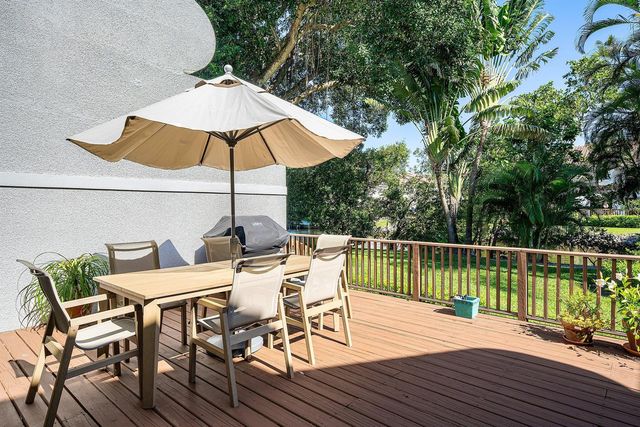 5560 N Ocean Boulevard A, Ocean Ridge, FL 33435