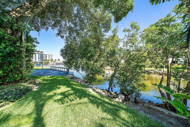 5560 N Ocean Boulevard A, Ocean Ridge, FL 33435