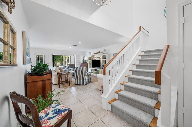 5560 N Ocean Boulevard A, Ocean Ridge, FL 33435
