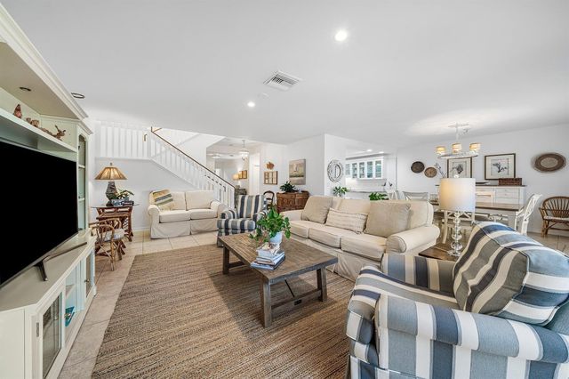 5560 N Ocean Boulevard A, Ocean Ridge, FL 33435