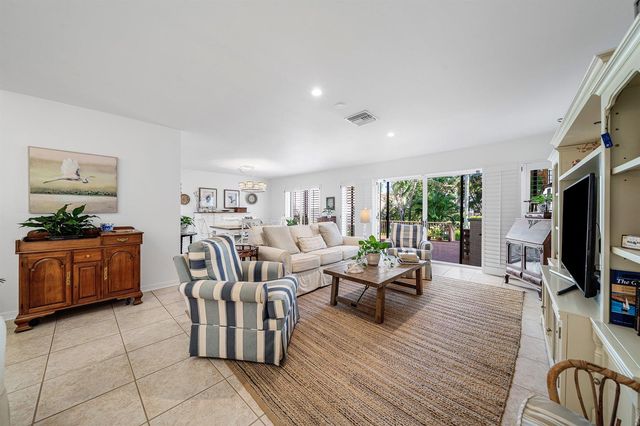 5560 N Ocean Boulevard A, Ocean Ridge, FL 33435