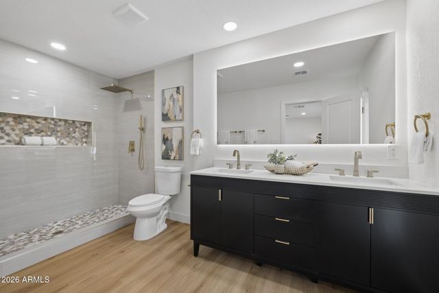 4902 W MONTE CRISTO Avenue, Glendale, AZ 85306