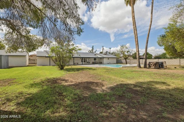 4902 W MONTE CRISTO Avenue, Glendale, AZ 85306