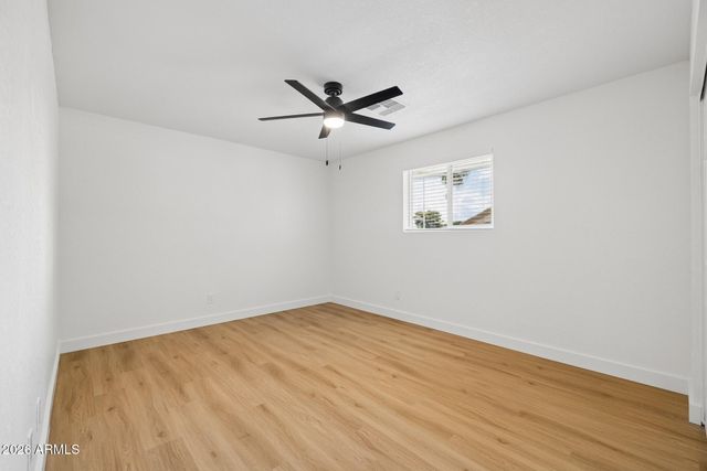 4902 W MONTE CRISTO Avenue, Glendale, AZ 85306