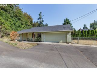 1229 CHARMAN St, Oregon City, OR 97045