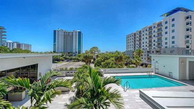 300 S PINEAPPLE AVENUE 302, Sarasota, FL 34236