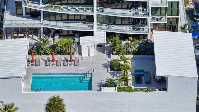 300 S PINEAPPLE AVENUE 302, Sarasota, FL 34236