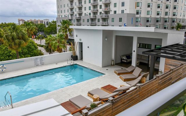 300 S PINEAPPLE AVENUE 302, Sarasota, FL 34236