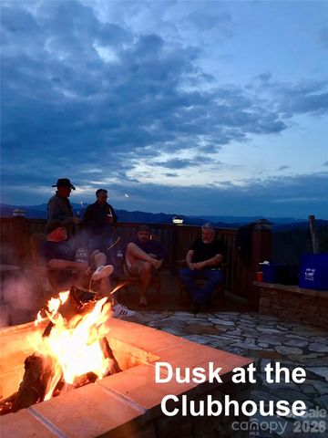 913 High Valley Way 913, Lenoir, NC 28645