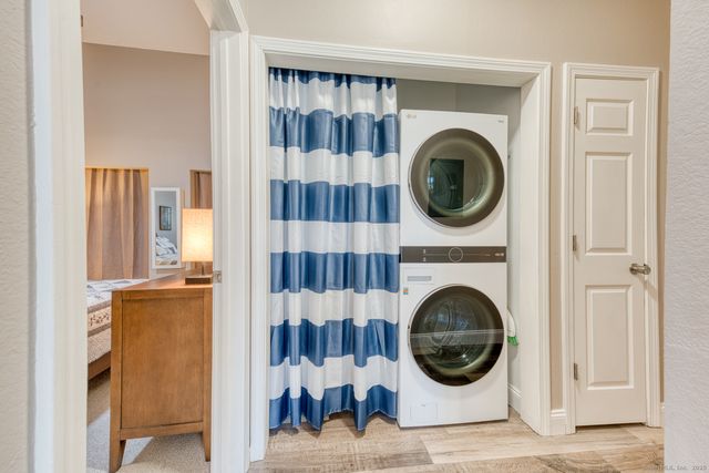 88 Carriage Crossing Lane 88, Middletown, CT 06457