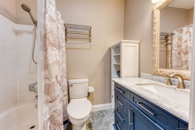 88 Carriage Crossing Lane 88, Middletown, CT 06457