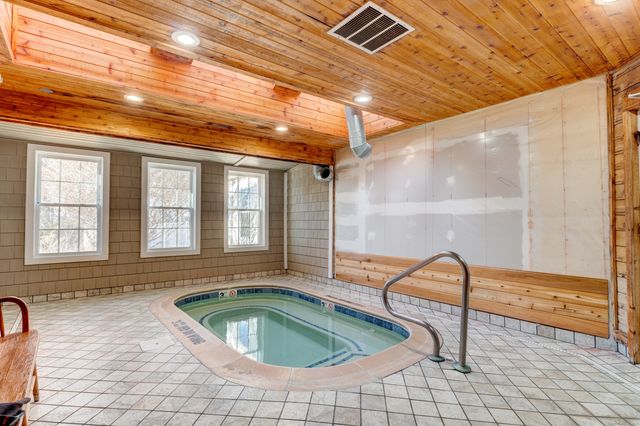 88 Carriage Crossing Lane 88, Middletown, CT 06457