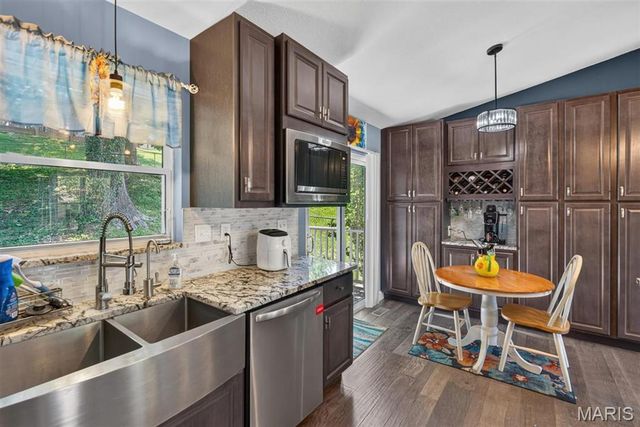 2208 Sonora Drive, Arnold, MO 63010