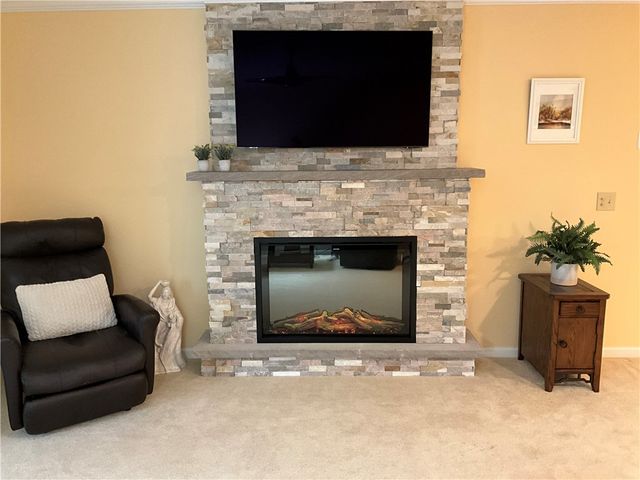 370 Walker Drive, Canandaigua City, NY 14424