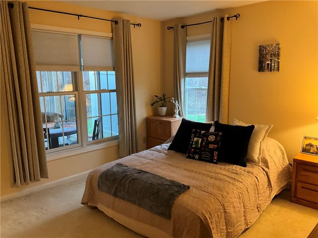 370 Walker Drive, Canandaigua City, NY 14424