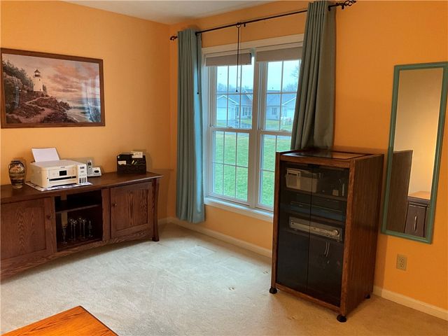 370 Walker Drive, Canandaigua City, NY 14424