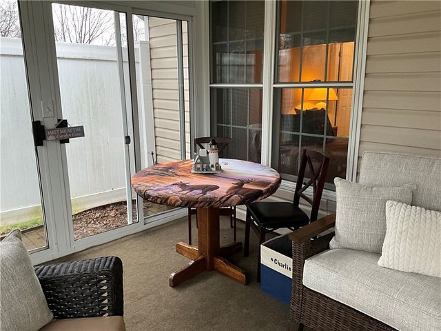 370 Walker Drive, Canandaigua City, NY 14424