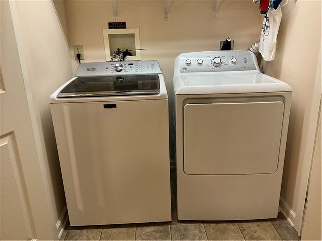 370 Walker Drive, Canandaigua City, NY 14424