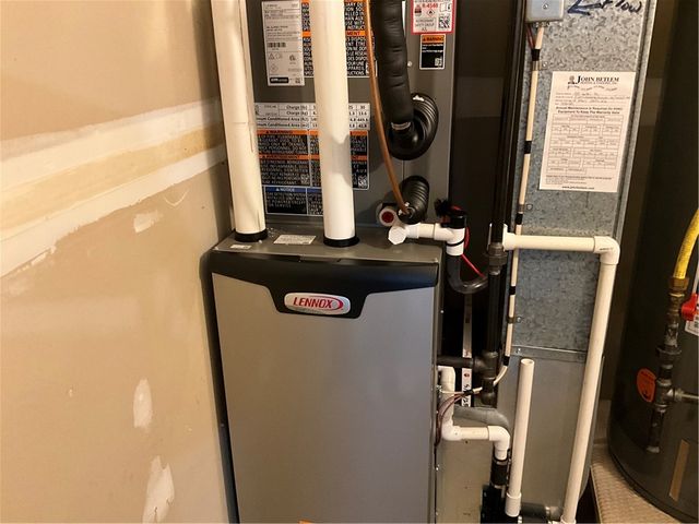 370 Walker Drive, Canandaigua City, NY 14424