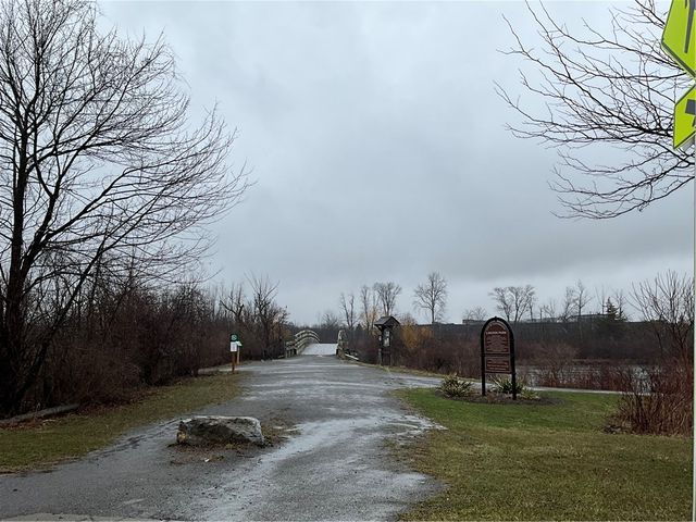 370 Walker Drive, Canandaigua City, NY 14424