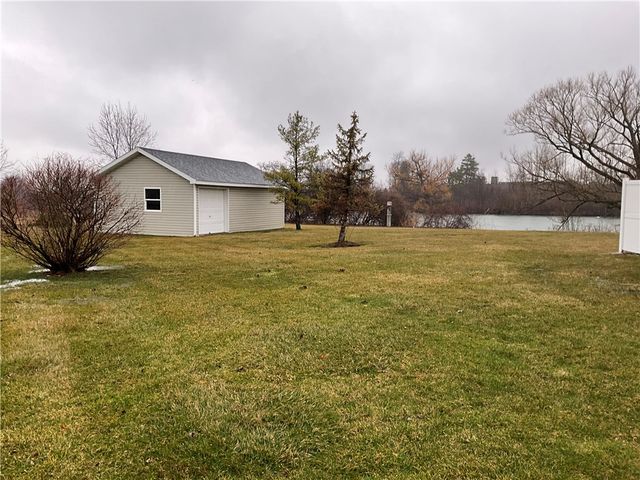 370 Walker Drive, Canandaigua City, NY 14424