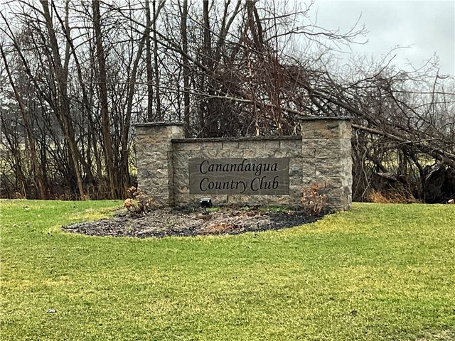 370 Walker Drive, Canandaigua City, NY 14424