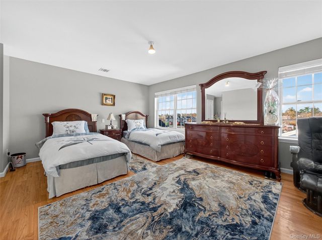 1310 Parkview Drive, Spring Valley, NY 10977