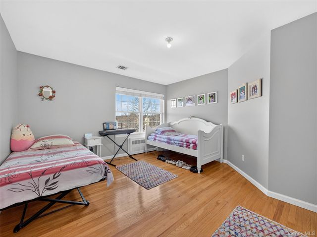 1310 Parkview Drive, Spring Valley, NY 10977