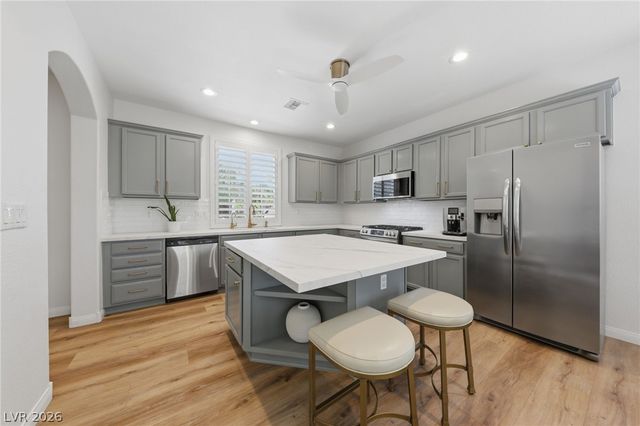 10619 Olympic Pine Drive, Las Vegas, NV 89135
