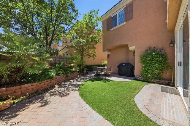 10619 Olympic Pine Drive, Las Vegas, NV 89135