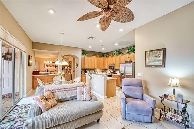 14074 Bently CIR, Fort Myers, FL 33912