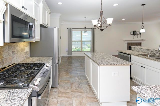 161 Huntsmen Lane, Madison, AL 35757