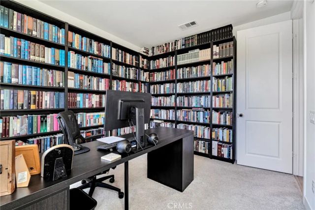 26958 Sandbar Willow Pl 205, Valencia, CA 91355