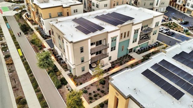 26958 Sandbar Willow Pl 205, Valencia, CA 91355