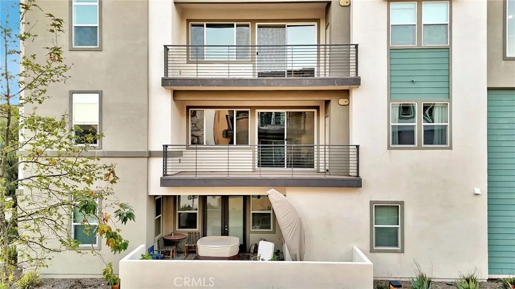 26958 Sandbar Willow Pl 205, Valencia, CA 91355