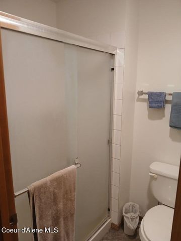 7015 N Hamilton St, Spokane, WA 99208