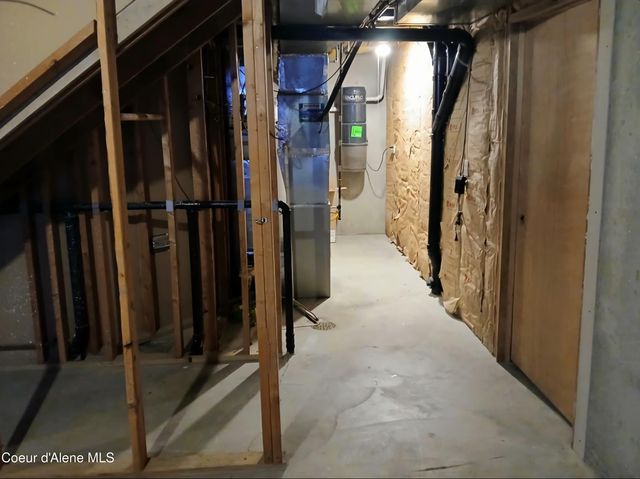 7015 N Hamilton St, Spokane, WA 99208