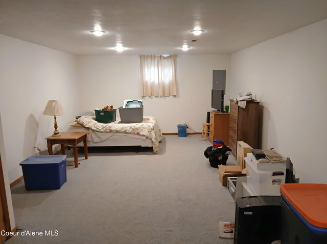 7015 N Hamilton St, Spokane, WA 99208