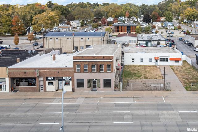 1716-1720& 1708 STATE Street, Bettendorf, IA 52722