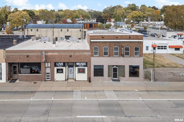 1716-1720& 1708 STATE Street, Bettendorf, IA 52722