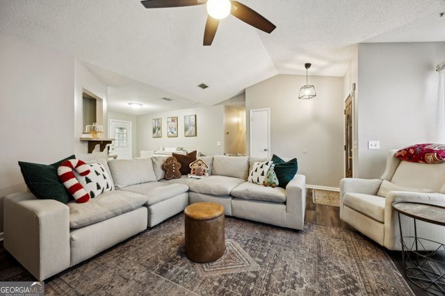 127 Chestnut Court, Kingsland, GA 31548