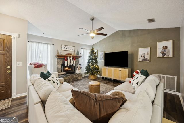 127 Chestnut Court, Kingsland, GA 31548