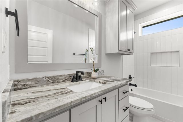 3597 Chantilly Path, Bryan, TX 77808