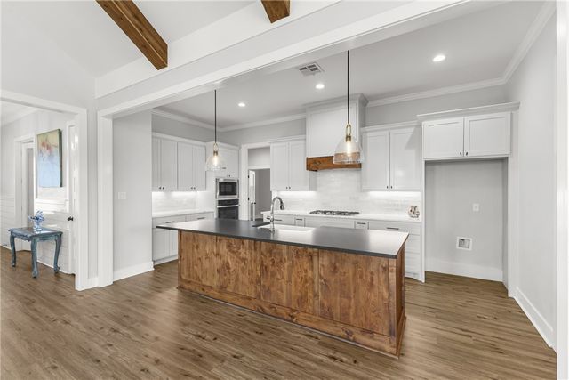 3597 Chantilly Path, Bryan, TX 77808