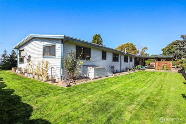 23034 Thunderbird Drive S, Des Moines, WA 98198