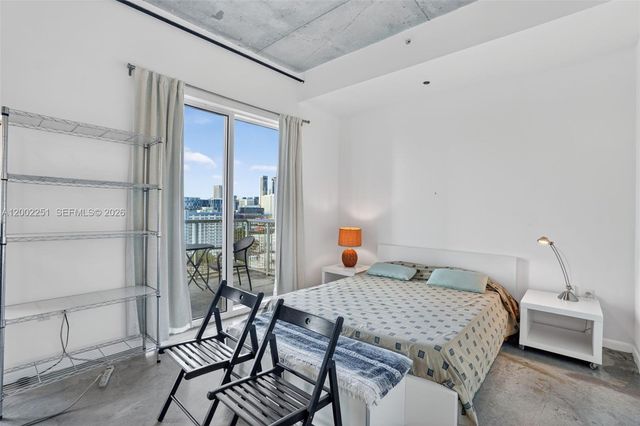 10 SW South River Dr 1410, Miami, FL 33130