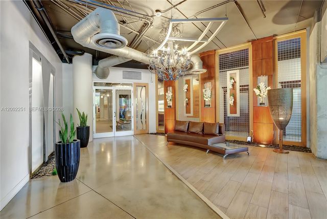 10 SW South River Dr 1410, Miami, FL 33130