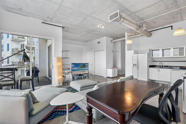 10 SW South River Dr 1410, Miami, FL 33130